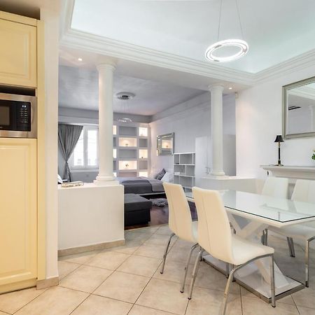 Basilica And Castle View Luxury Suite, Free Parking Reservation Needed 부다페스트 외부 사진