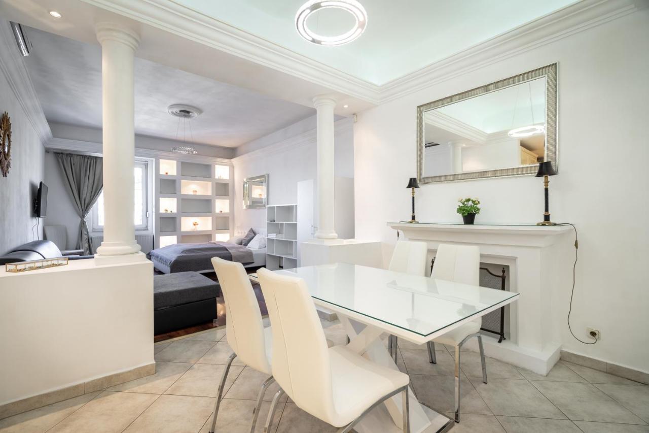 Basilica And Castle View Luxury Suite, Free Parking Reservation Needed 부다페스트 외부 사진